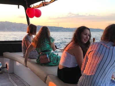 sunset boat in istanbul